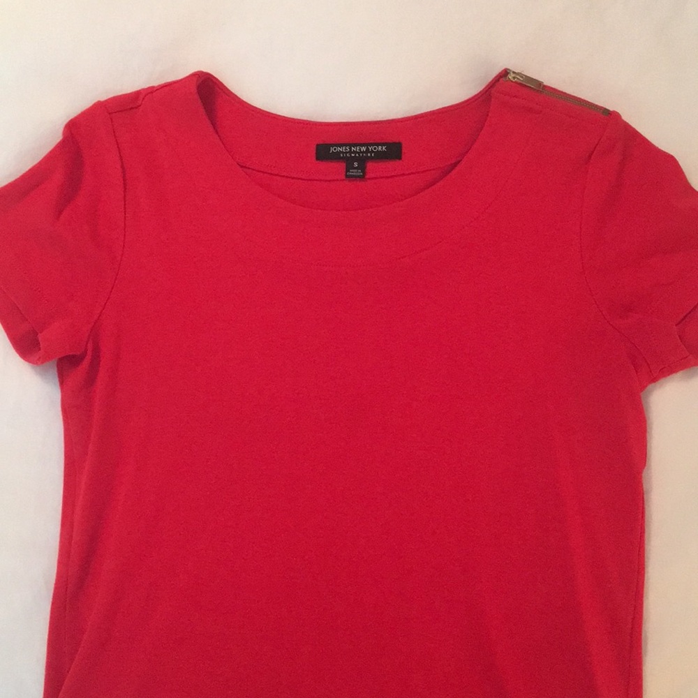 Red Formal T-Shirt with gold-zipper detail; JNY